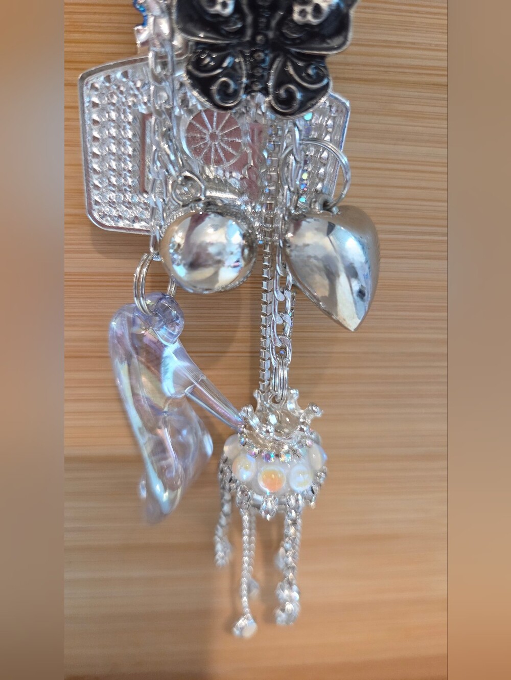 ✨ Luxury Rhinestone "You Are Beautiful" Perfume Bottle Keychain Charm ✨ - Picture 6 of 15